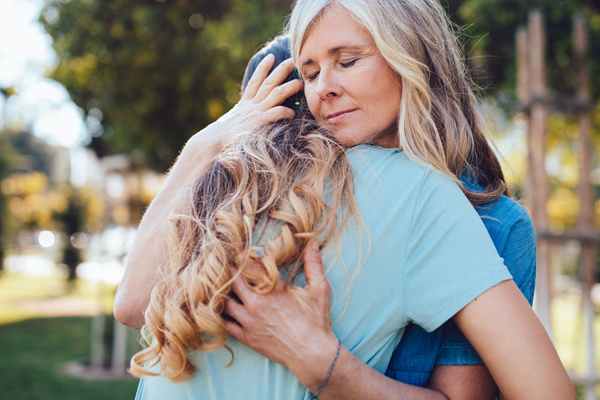 Mother_Daughter_hug